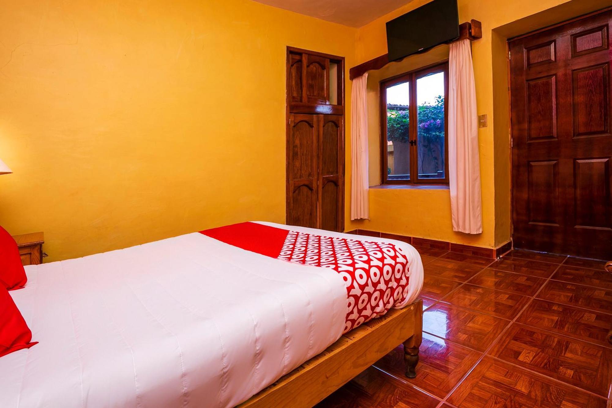 Oyo De Angeles, 5*