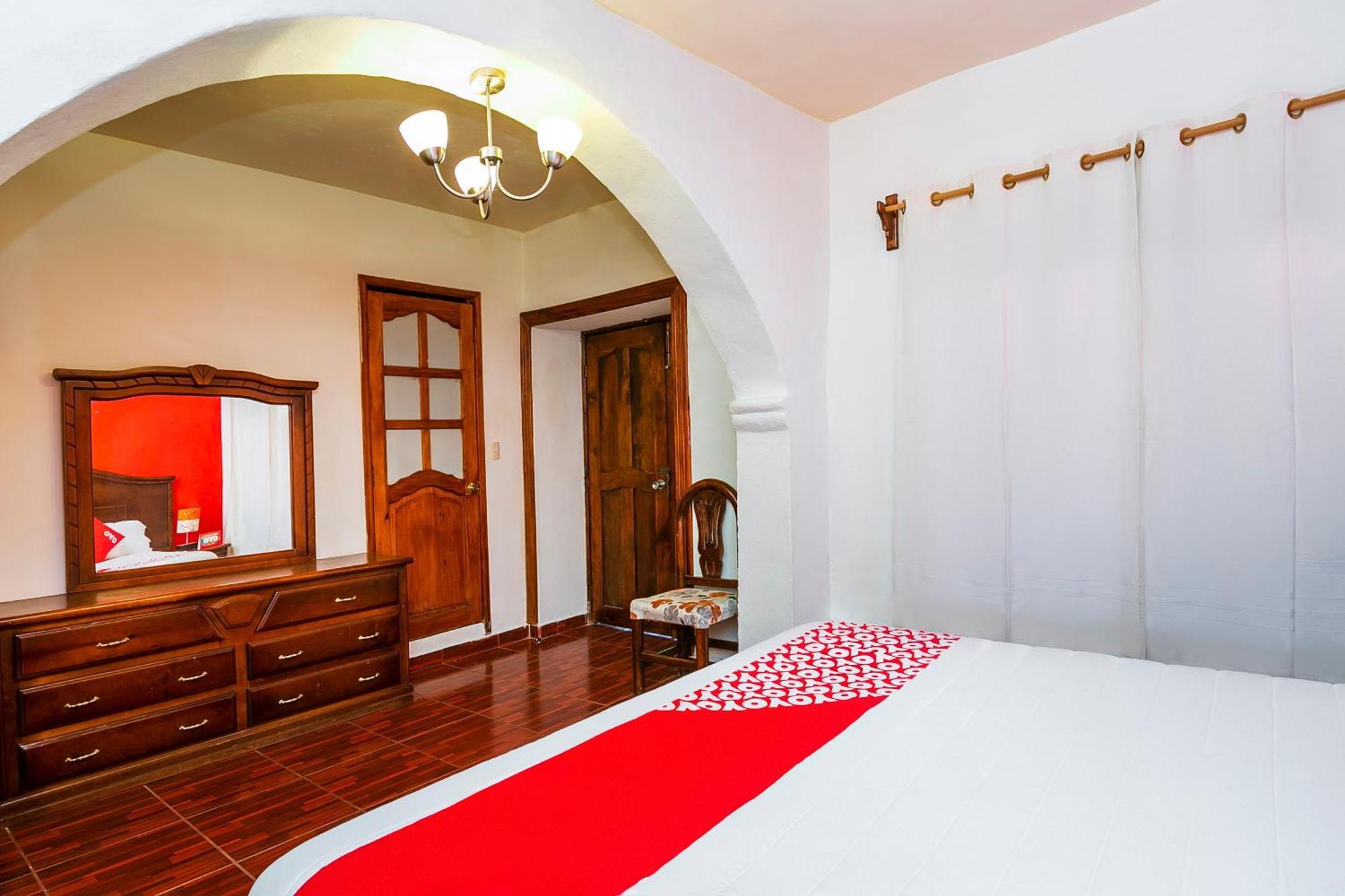 Oyo De Angeles, Hotel 5*
