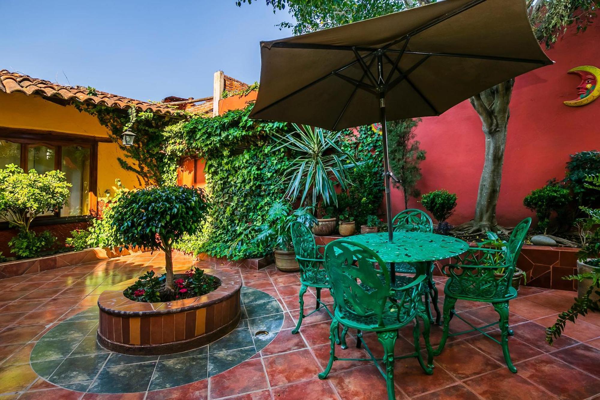 Hotel Oyo De Angeles, Pátzcuaro