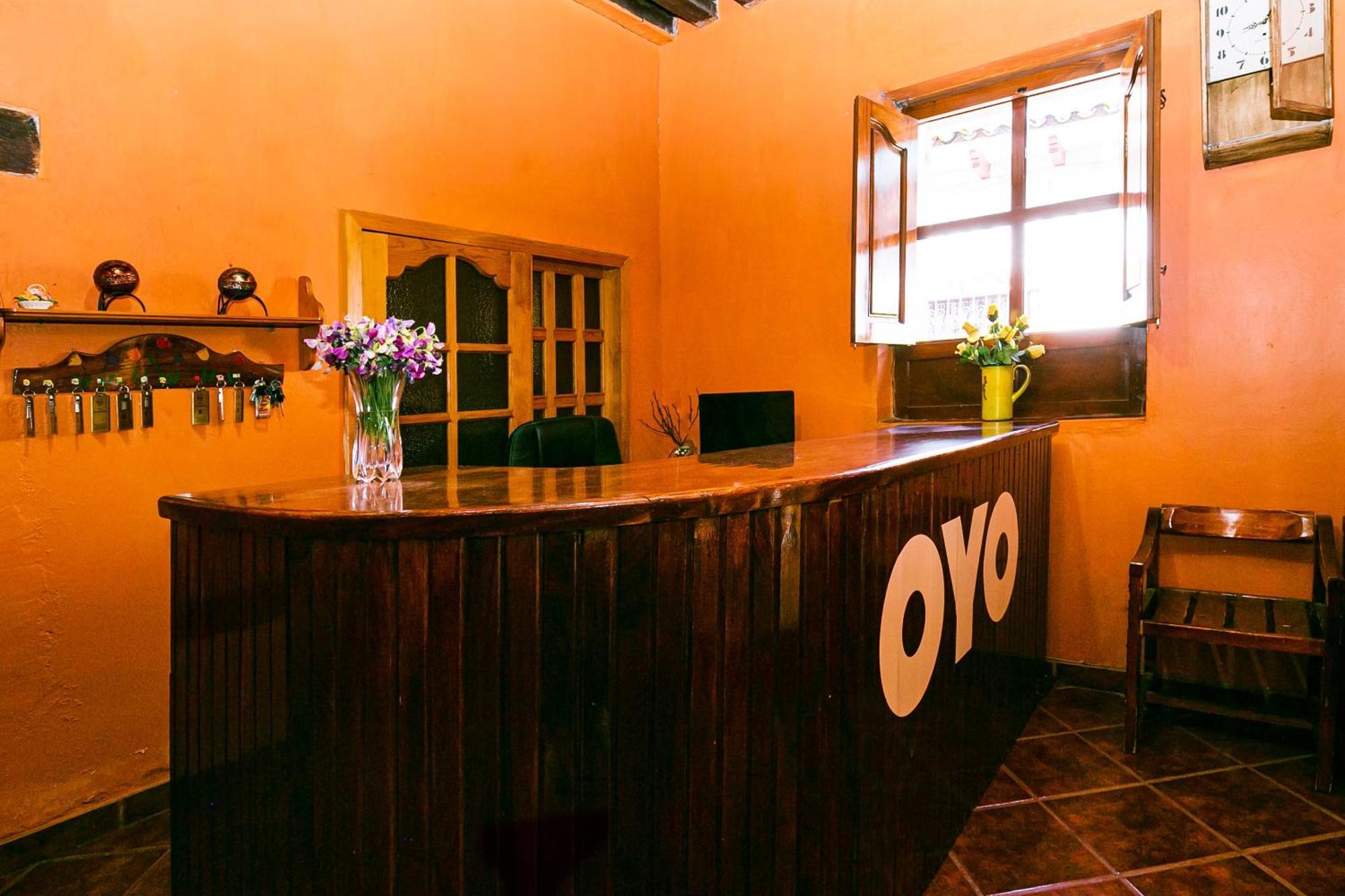 Oyo De Angeles, Hotel